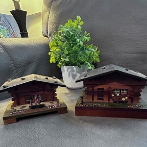 2 Vintage Geneve Suisse Swiss Music Box Wood Cabin Folk Art Hand Made 5”-7”Hg57